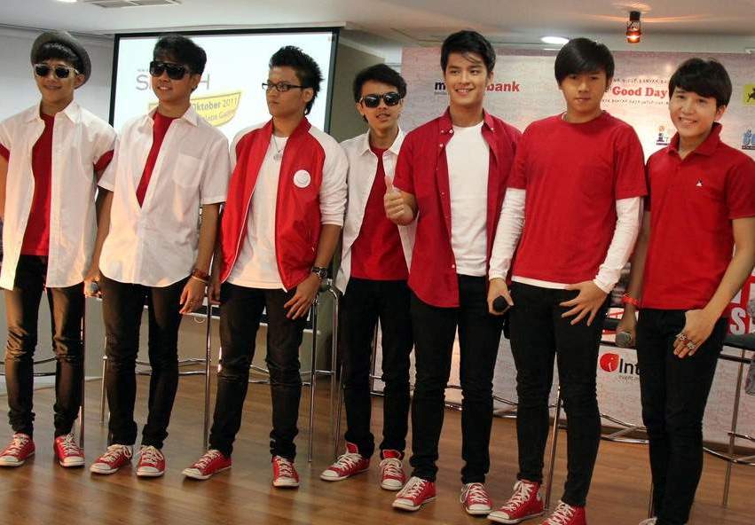 Profil dan Biodata Smash Boyband Indonesia