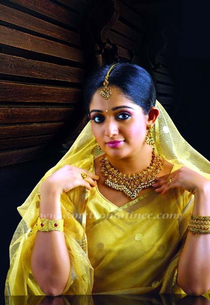 kavya madhavan photos