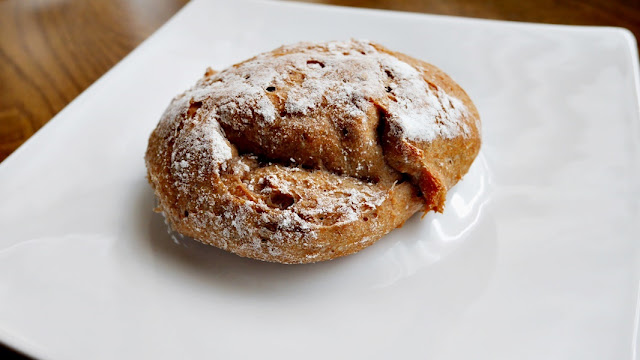 Brötchen zu Hause frisch gebacken