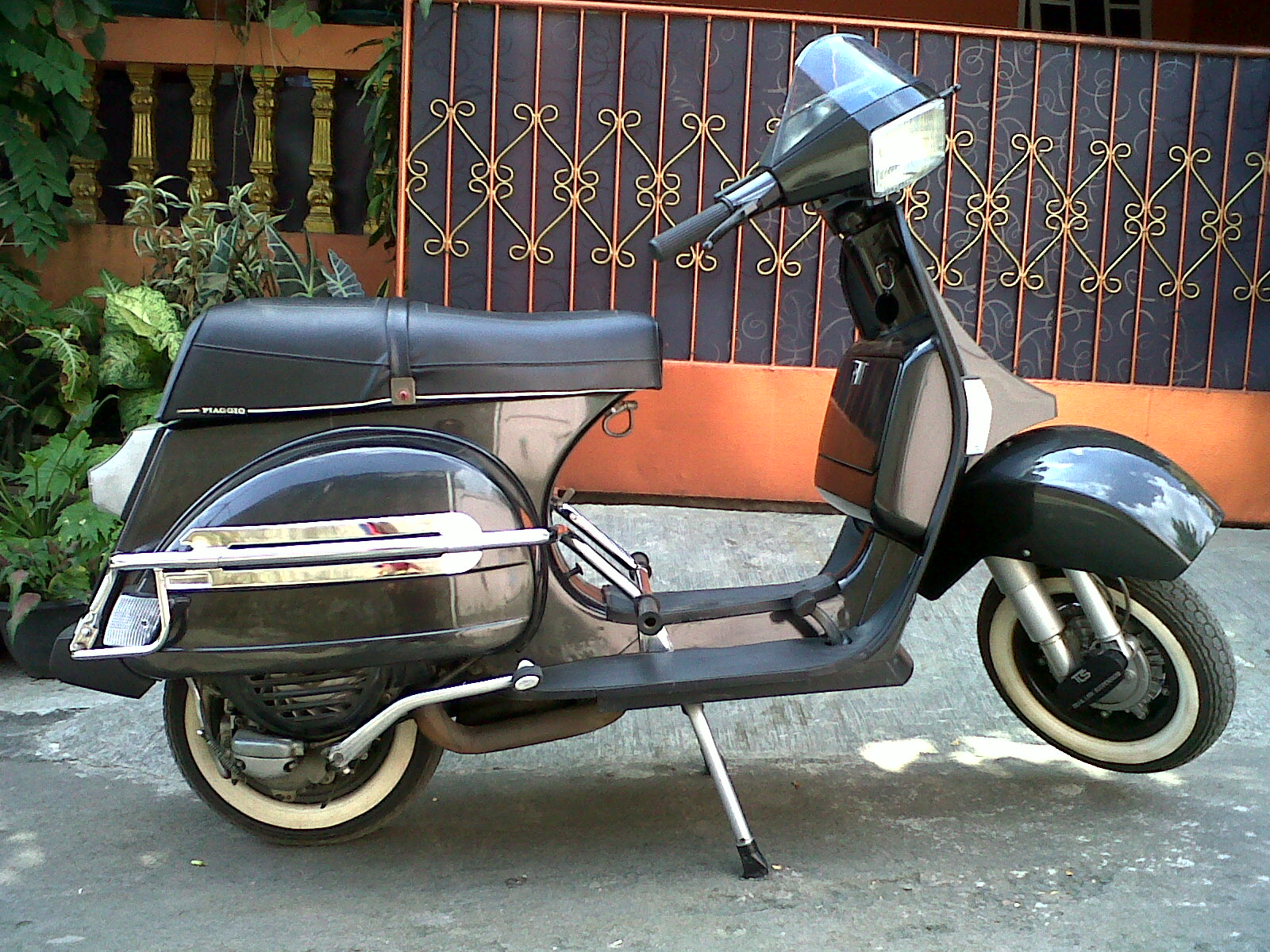 penjualan: vespa excel 1997