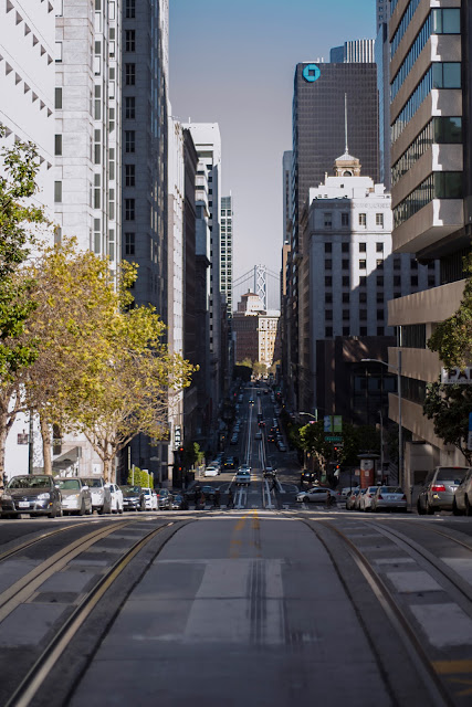 cable car tracks, hills, Bay Bridge, City streets, street photography, architecture