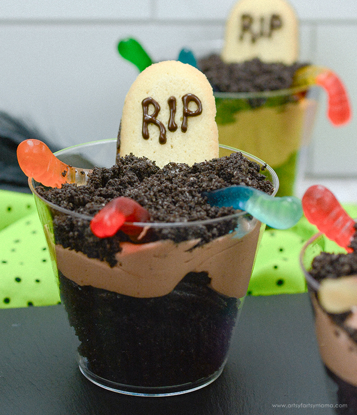 Halloween Graveyard Dirt Cups