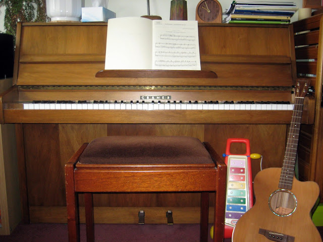 Piano, 'toy' xylophone and tenor guitar