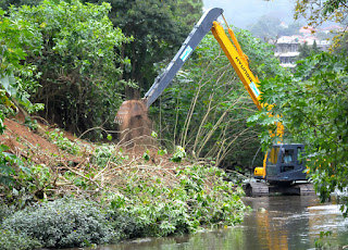 Prefeitura de Teresópolis pede e Estado realiza nova etapa de limpeza do Rio Paquequer