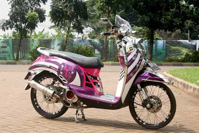 modifikasi motor honda scoopy Racing Look Style