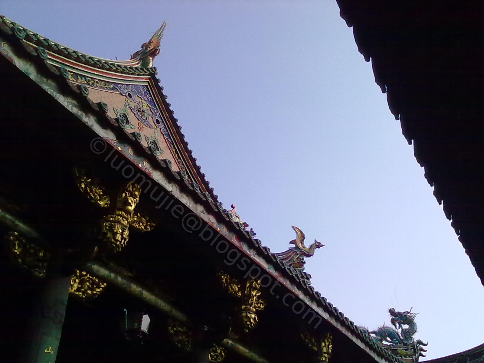 Longshan Temple