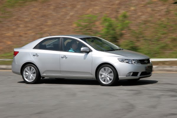 Kia Cerato 2011 Sedan. Kia Cerato sedan in Bright