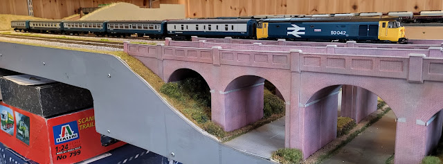 Hornby Class 50