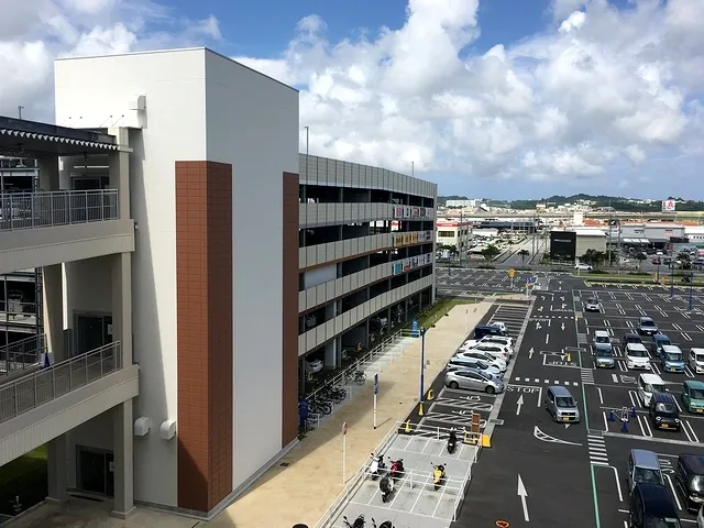 iiAS Okinawa Toyosaki 7