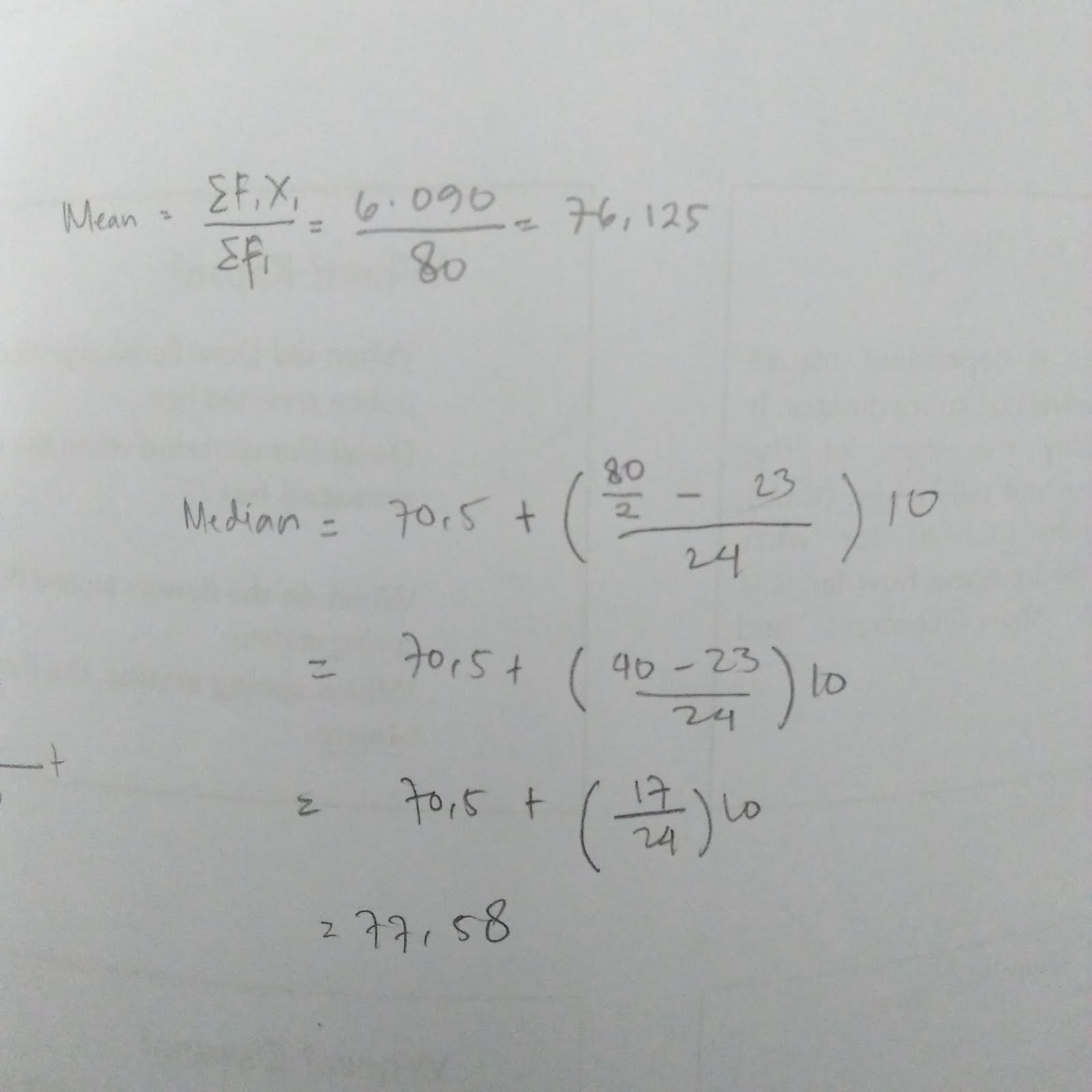 Median adalah nilai data tengah dalam data kelompok memiliki rumus yang sama dengan mencari Q2 Kuartil 2