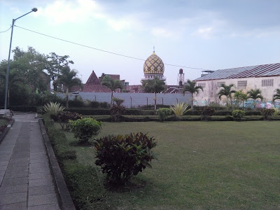 candi badut; fungsi candi badut; kenapa disebut candi badut; candi badut bercorak agama; sejarah asal usul penemuan candi badut; arca arca candi badut; tiket masuk candi badut; corak candi badut; struktur dan kegunaan bangunan candi badut; badut; badut malang; badut klaseman; badut karang besuki; badut karang besuki malang