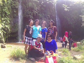  ini kami desain bagi anda beserta keluarga atau rombongan yang ingin menikmati keindahan  TOUR LOMBOK 4D3N AIR TERJUN + GILI + PANTAI 4D3N