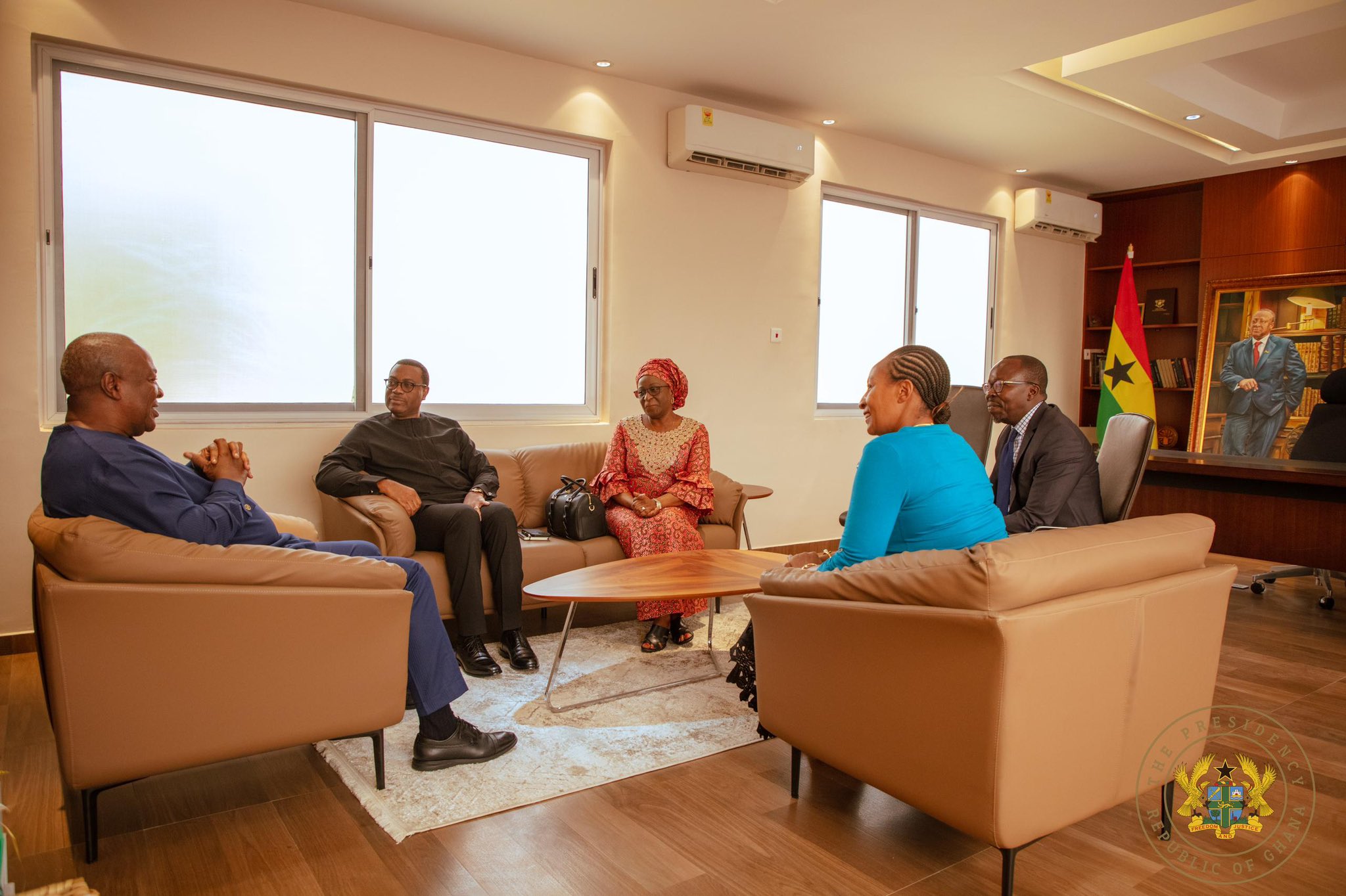 President of Ghana, John Dramani Mahama, holds a meeting with President of African Development Bank (AfDB), Akinwunmi Adesina
