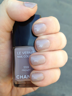 Nail of the Day-Chanel Frenzy