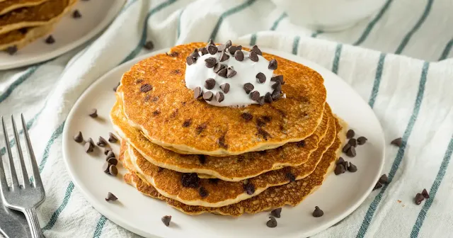 Vegan chocolate chip pancakes