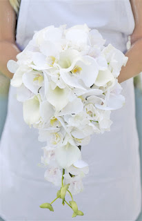 Cascading of Calla Lily Wedding Bouquets for Brides