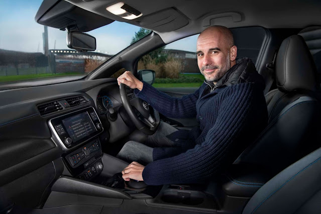 Ο Pep Guardiola οδηγεί το αμιγώς ηλεκτρικό Nissan LEAF