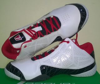 Sepatu League Basket Terbaru Dan Update Harganya