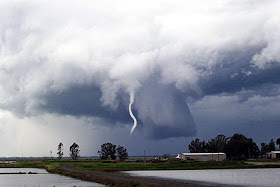 6 Tornado Terdahsyat Sepanjang Sejarah [ www.BlogApaAja.com ]