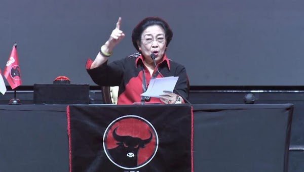 Pengamat: Megawati tak Kerdilkan Jokowi