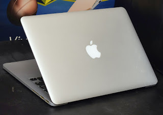 Jual Macbook Pro Retina 2015 Core i5 2.7GHz 13"