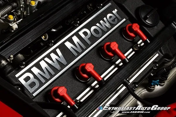 Motor BMW M3 Sport Evolution