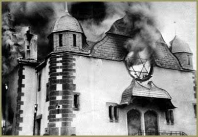 ing_out_of_a_synagogue_in_Siegen__Yad_Vashem