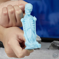 Ghostbusters Frozen Empire Fright Features Phoebe Spengler 5 inch figure