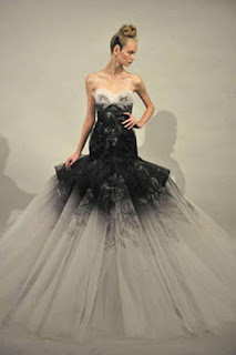 wedding dresses nyc outlet