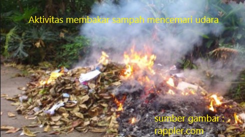 asap bakar sampah cemari udara