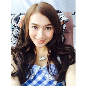 melody Jkt48 gingham check