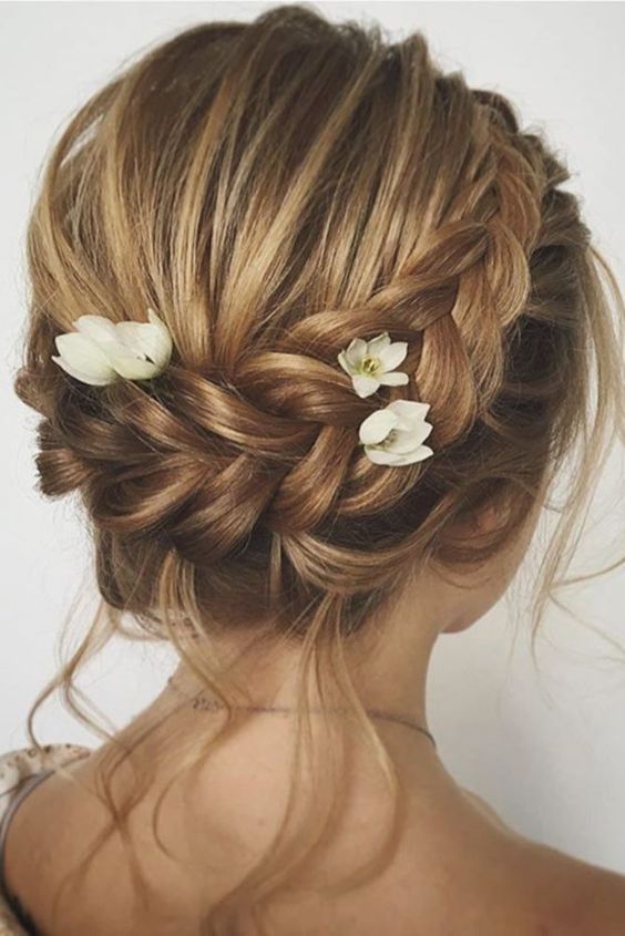 Cute Wedding Hairstyles for Short Hair