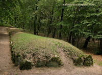 http://cafewiedza.blogspot.com/2016/08/fajne-archeologiczne-miejsca-turystyczne.html