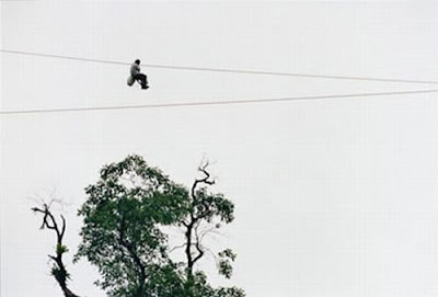 [Image: zipline_to_school_08.jpg]