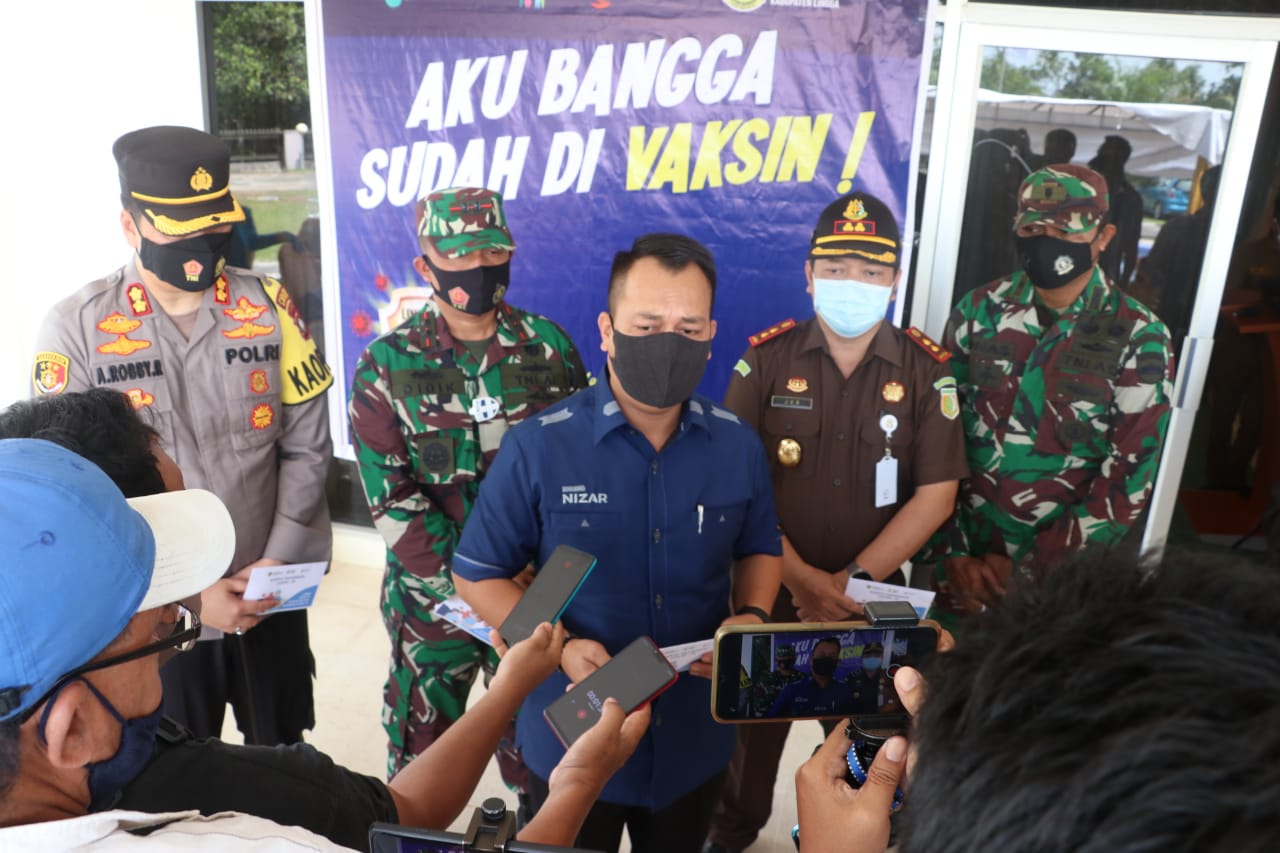 Polres Lingga Lakukan Pengamanan Pencanangan Vaksinasi Covid-19