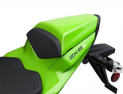 2011 Kawasaki Ninja ZX-6R Seat View