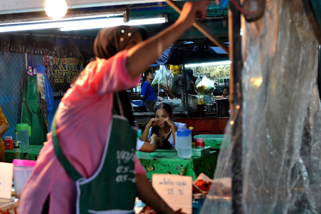 Krabi townin yömarkkinat