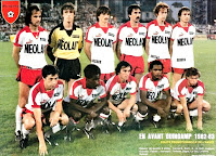 EN AVANT GUINGAMP - Guingamp, Francia - Temporada 1982-83 - Keruzoré, Roch, G. Le Goff, Eyquem, Guyader y Cedran; Thiboult, Sagna, Le Coz, Luizinho y Rolland - En Avant GUINGAMP es un club de fútbol francés de la ciudad bretona de Guingamp. En esta temporada militaba en la 2ª División gala