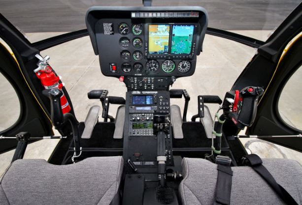 MD 500E cockpit