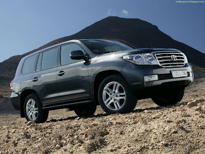 Toyota Land Cruiser Standard Resolution Wallpaper 1