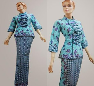 Model baju batik kantor dengan rok panjang