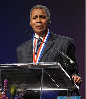 Oscar Moore at USTFCCCA Hall of Fame induction, Photo courtesy Image of Sport