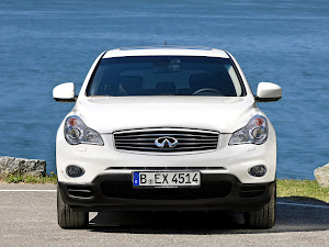 Infiniti EX30d 2011 (4)