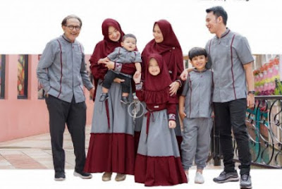 Contoh Model Baju Muslim Seragam Keluarga Untuk Pesta Pernikahan Terbaru √44+ Model Baju Muslim Seragam Keluarga Untuk Pesta Terbaru 2022