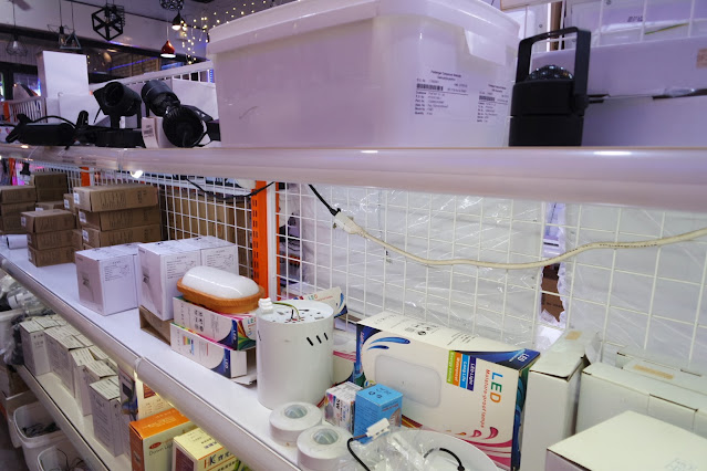 各式led應用照明專家,客製化商品,LED投影燈,客製化霓虹燈板,led工程施工 (嘉煜PLUS TECH)
