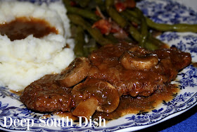 Deep South Dish Southern Style Cube Steaks and Gravy Deep South Dish Southern Style Cube Steaks and Gravy