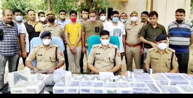 बिसरख पुलिस द्वारा अवैध अस्लाह की तस्करी करने वाले तीन तस्करो को किया गिरफ्तार। 