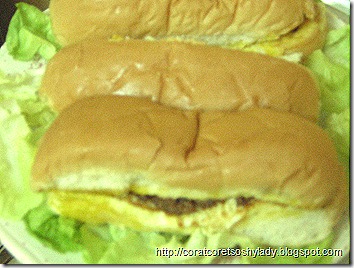 So Shy Lady: Sandwich Subway Along Nama Diberi