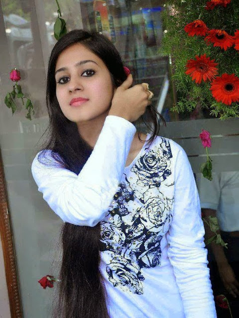 cute  indian girl pic, lovely girl pic