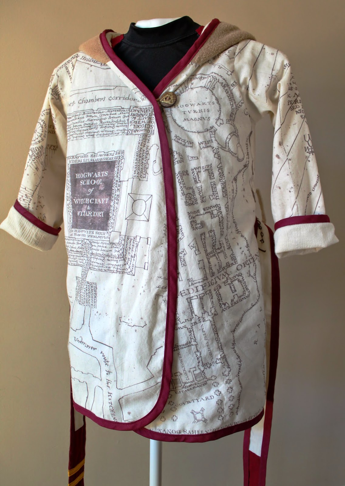 Harry Potter-Inspired Marauders Map Beach Robe for CraftingCon | The Inspired Wren